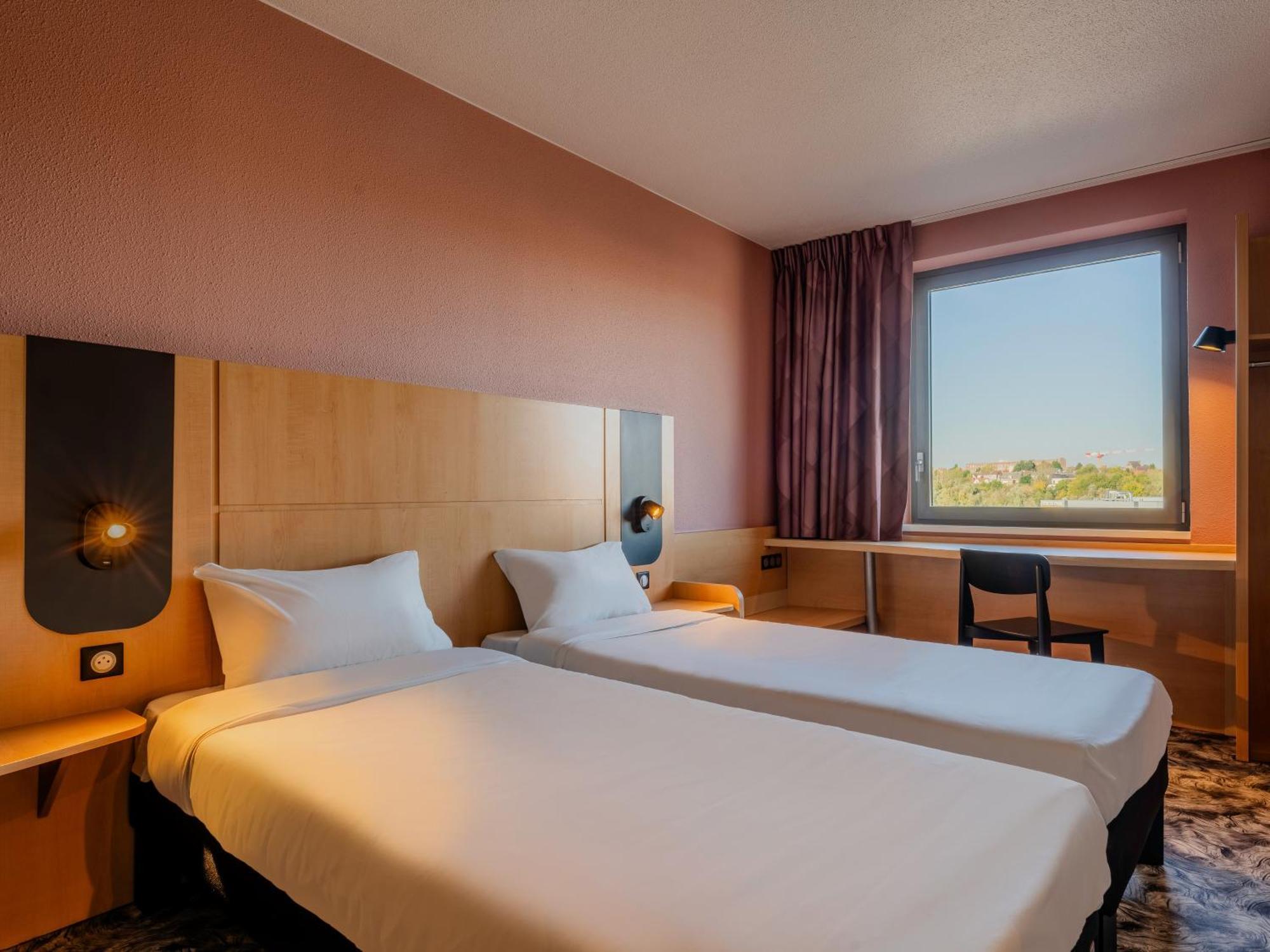 B&B Hotel Maubeuge Gare Luaran gambar